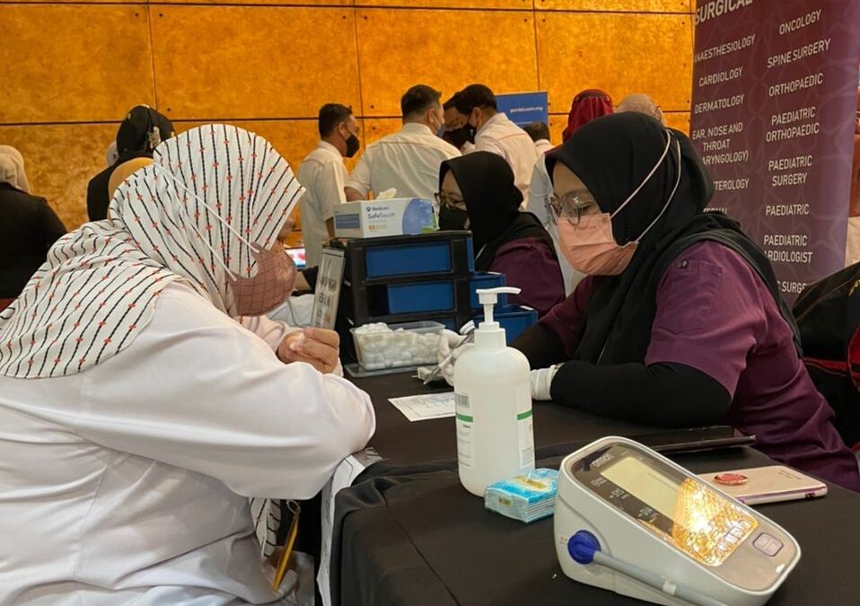 KEMPEN PEMERIKSAAN KESIHATAN DI FELDA HQ