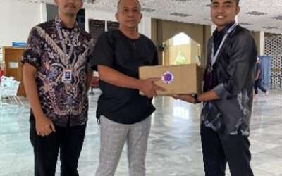 PEMBERIAN SUMBANGAN BUBUR LAMBUK